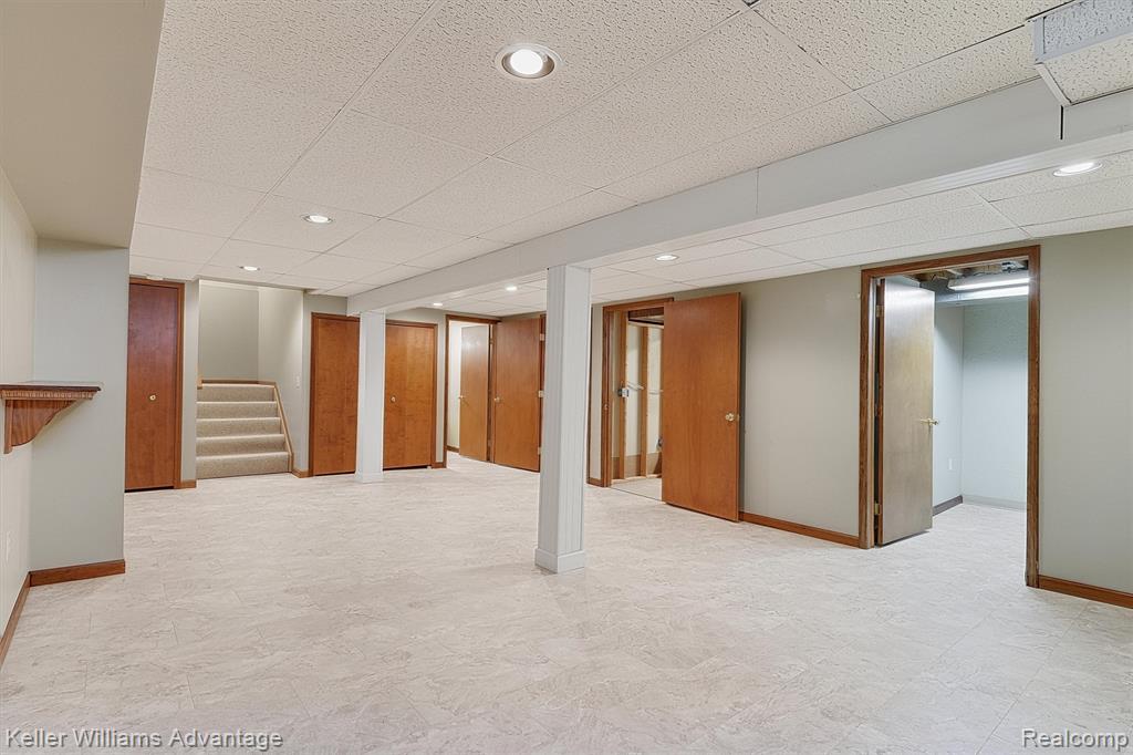 40051 Finley Drive, Canton, MI 48188 — Photo 34