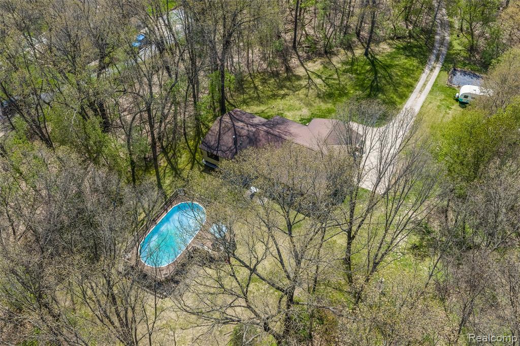 9730 Gibbs Road, Clarkston, MI 48348 — Photo 40