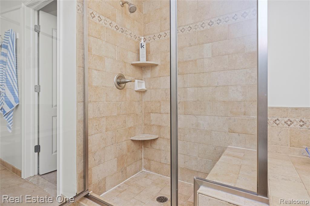 47630 Lorie Lane, New Baltimore, MI 48047 — Photo 29