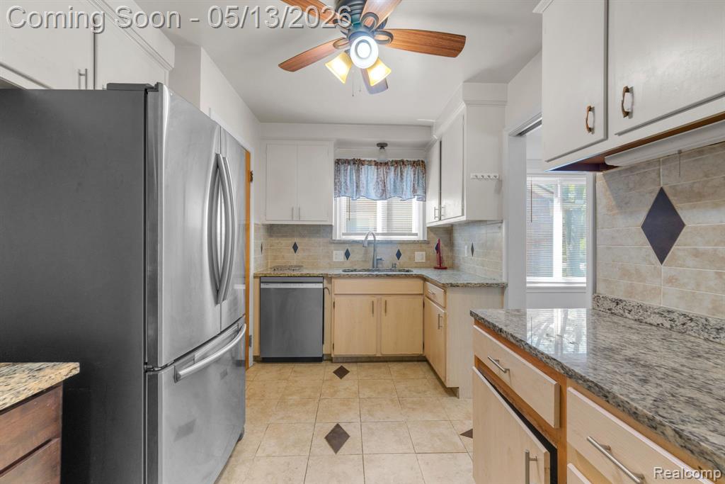 9578 Grayfield, Redford, MI 48239 — Photo 30