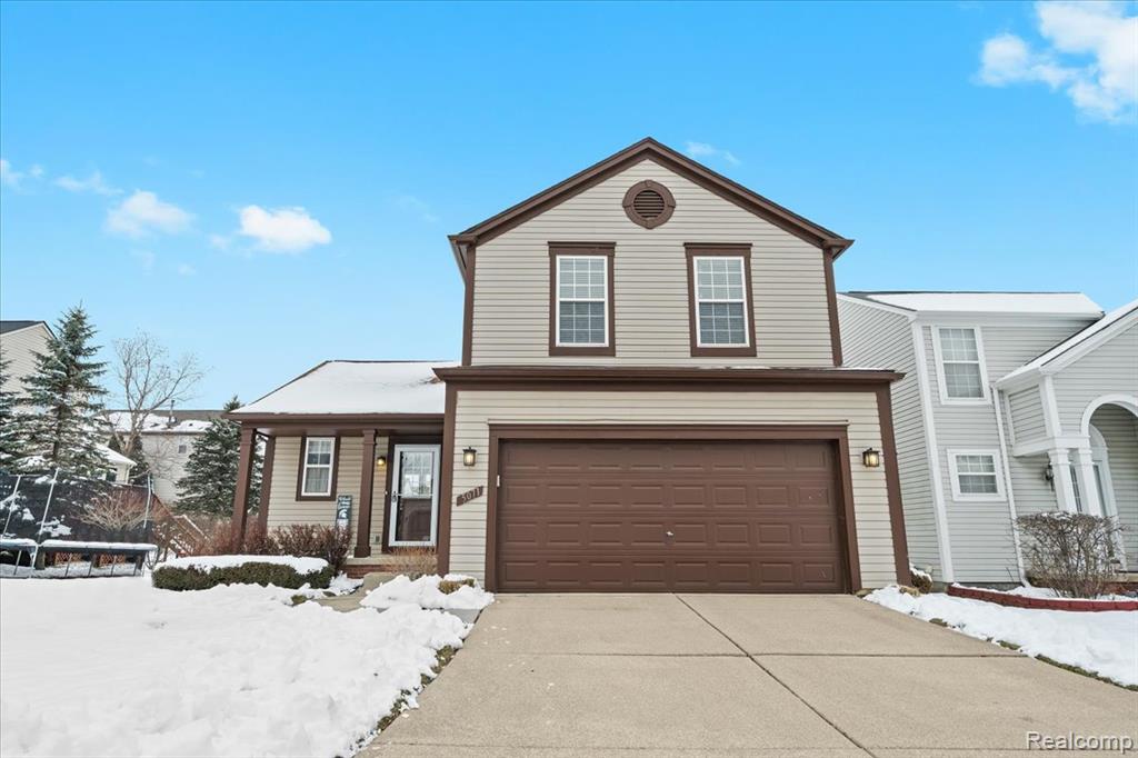 5071 Meadow Crest Circle, Holly, MI 48442 — front exterior