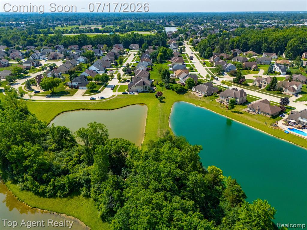 42316 Locklin Drive, Sterling Heights, MI 48314 — Photo 60