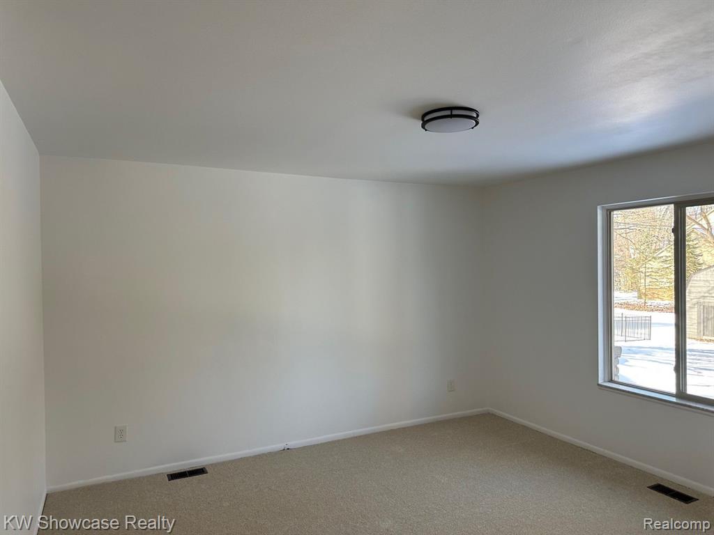 6350 BROCKHURST BLVD Boulevard, West Bloomfield, MI — Photo 16