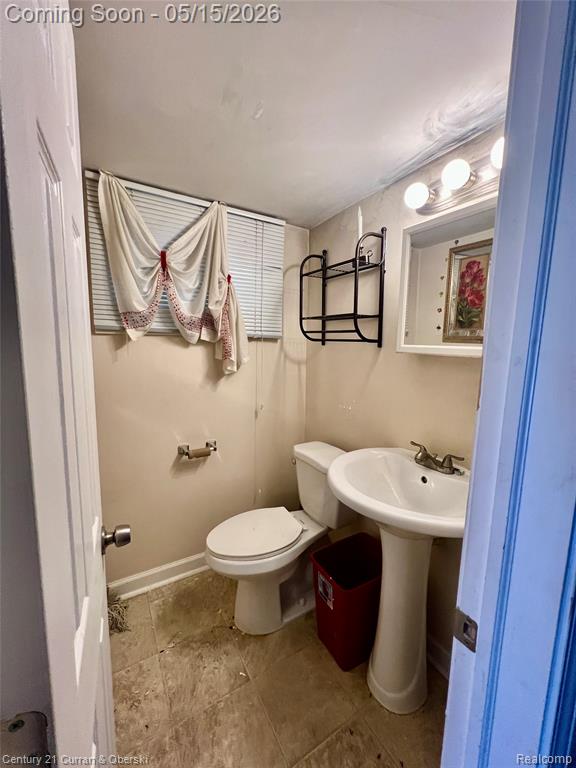 11705 Asbury Park, Detroit, MI 48227 — Photo 12