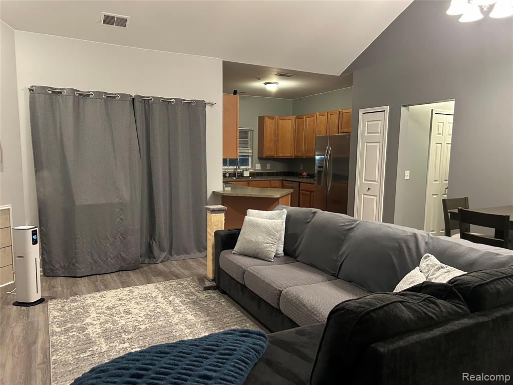 25826 Maritime Circle N, 60, Harrison Township, MI — Photo 5