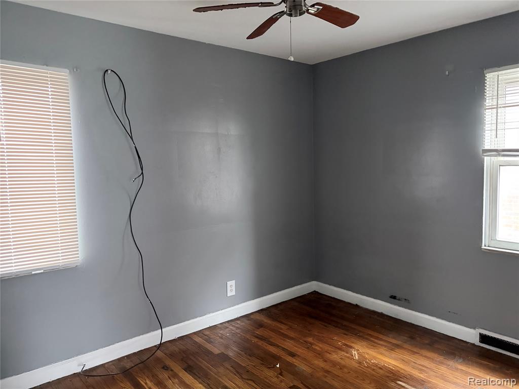 12019 Sanford Street, Detroit, MI 48205 — Photo 10