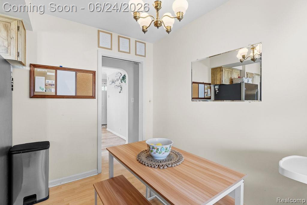 426 S Vernon Avenue, Flint, MI 48503 — Photo 17