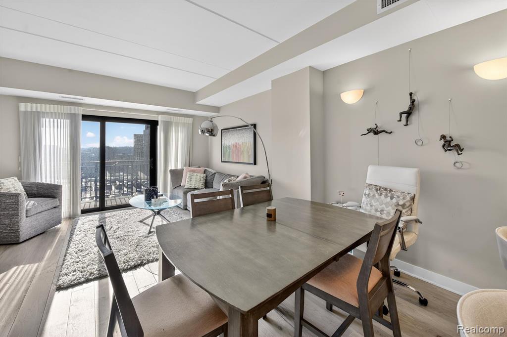 111 N Ashley Street, 406, Ann Arbor, MI 48104 — Photo 13