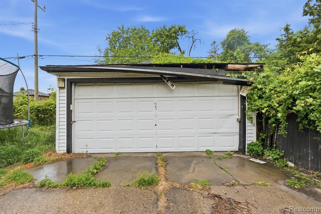 5566 W Outer Drive, Detroit, MI 48235 — Photo 26