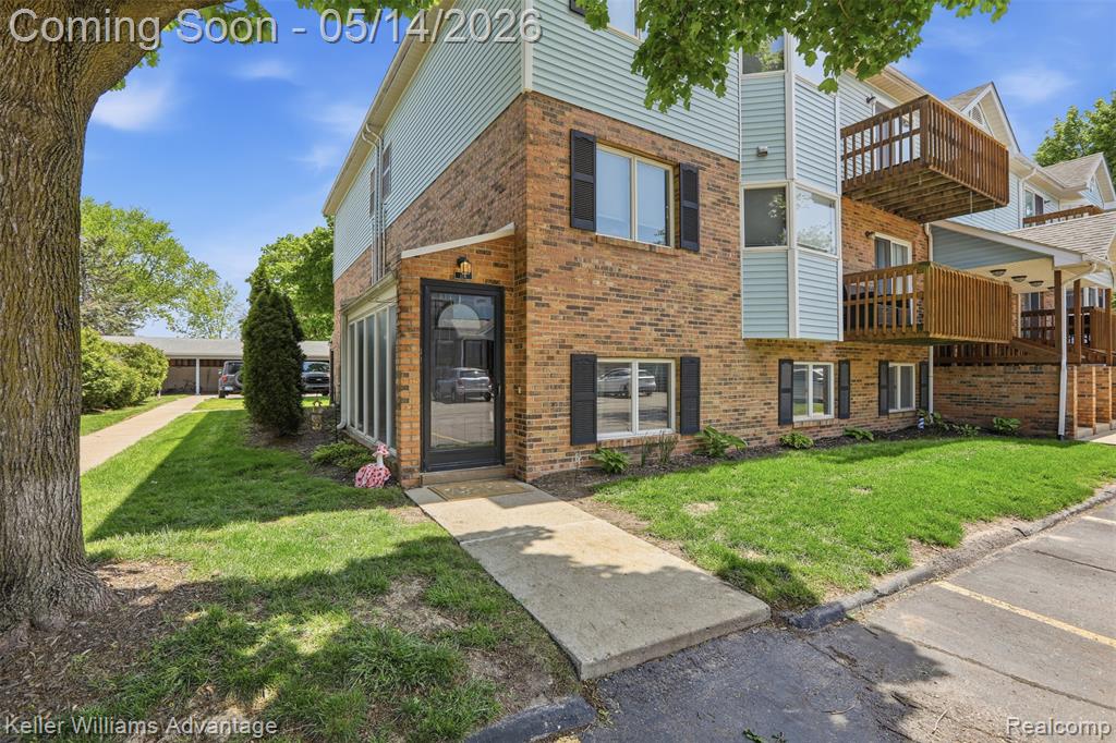 174 Pinewood Circle, Plymouth, MI 48170 — front exterior