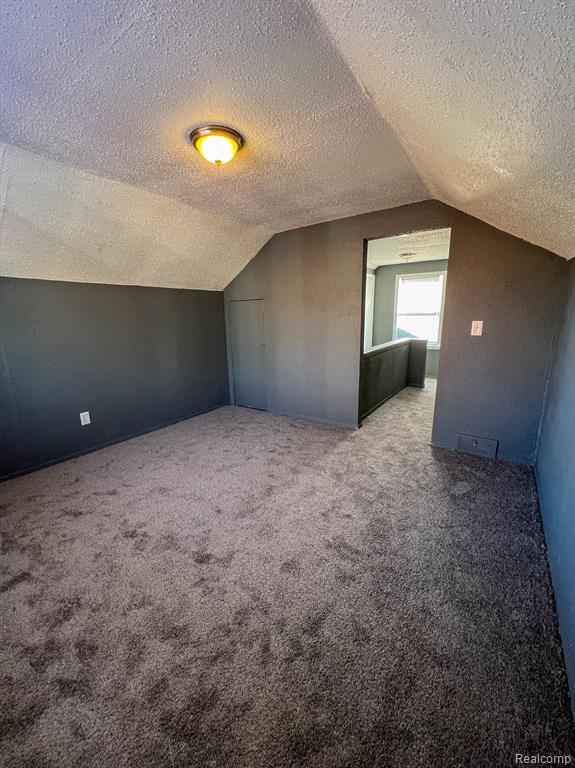 5566 LAKEVIEW Street, Detroit, MI 48213 — Photo 20
