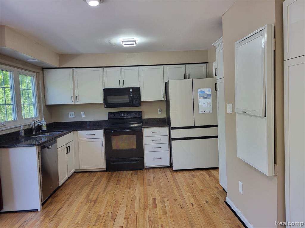 5791 Beauchamp Place, West Bloomfield, MI — Photo 9