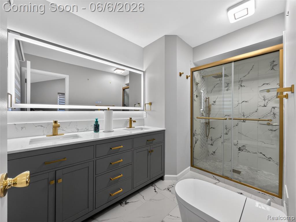 41599 Red Oak Drive, Sterling Heights, MI 48314 — Photo 30