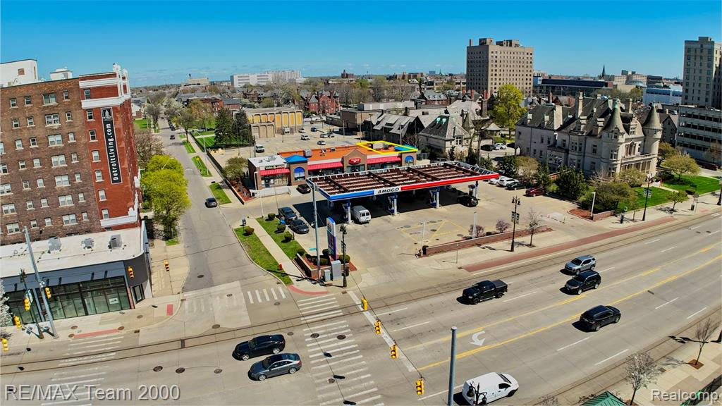 5564 Woodward Avenue, Detroit, MI 48202 — Photo 4