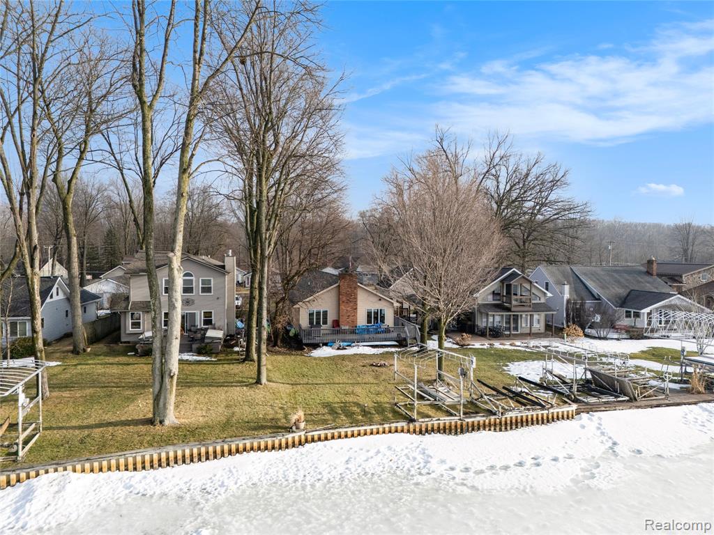 3188 Ponemah Drive, Fenton, MI 48430 — Photo 22