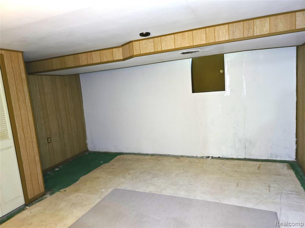 5333 FERN Avenue, Grand Blanc, MI 48439 — Photo 25