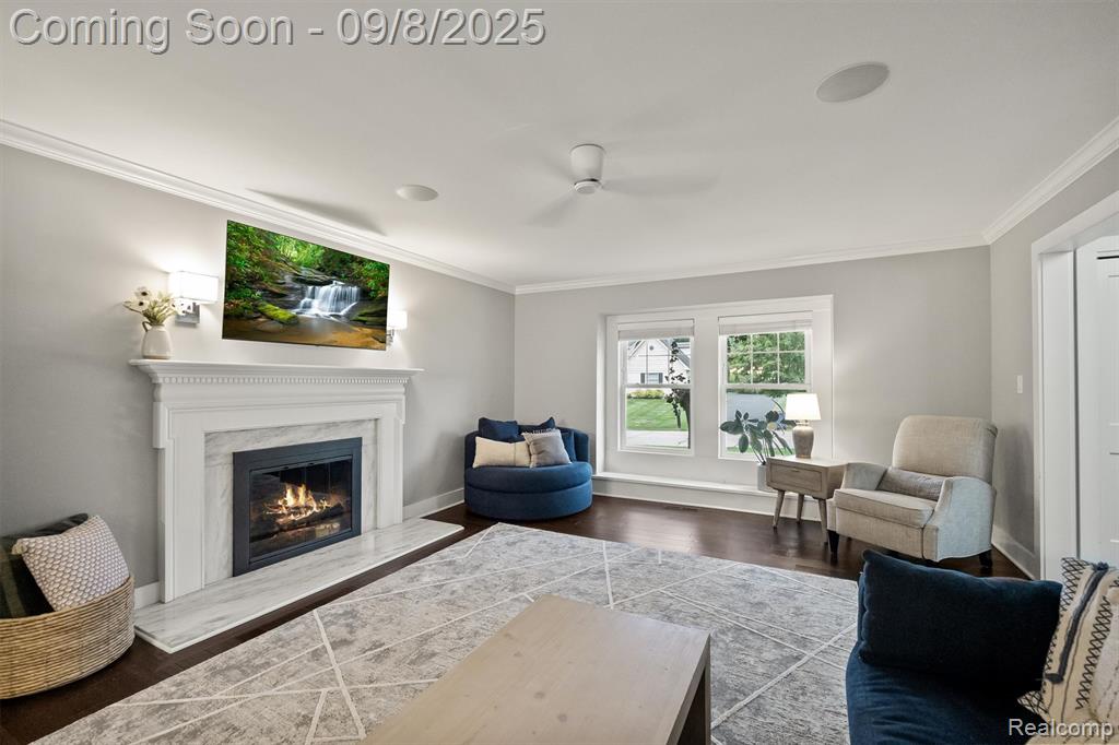 4605 Sunningdale Drive, Bloomfield Hills, MI 48302 — Photo 10