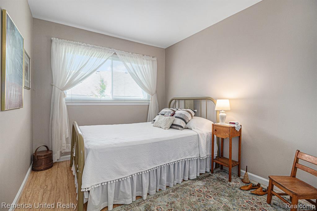 2802 Bombridge Court, Ann Arbor, MI 48104 — Photo 10