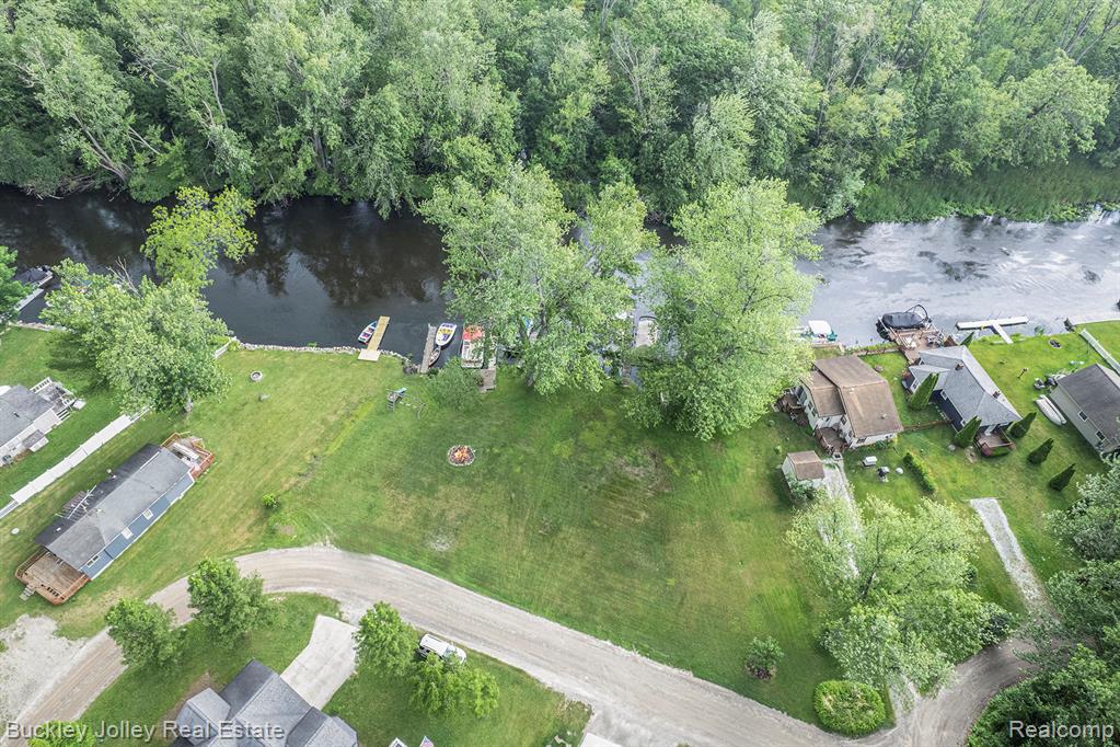 5802 Fernlands Avenue, Hamburg, MI — Photo 22