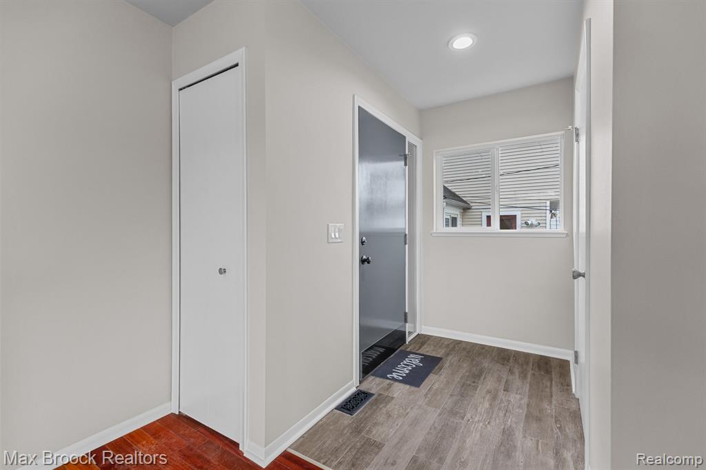 602 E LINCOLN Street, Birmingham, MI 48009 — Photo 3