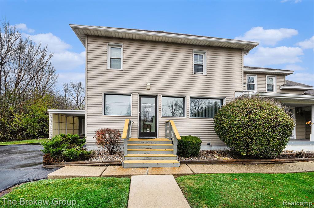 4212 LENNON Road, Flint, MI 48507 — Photo 3