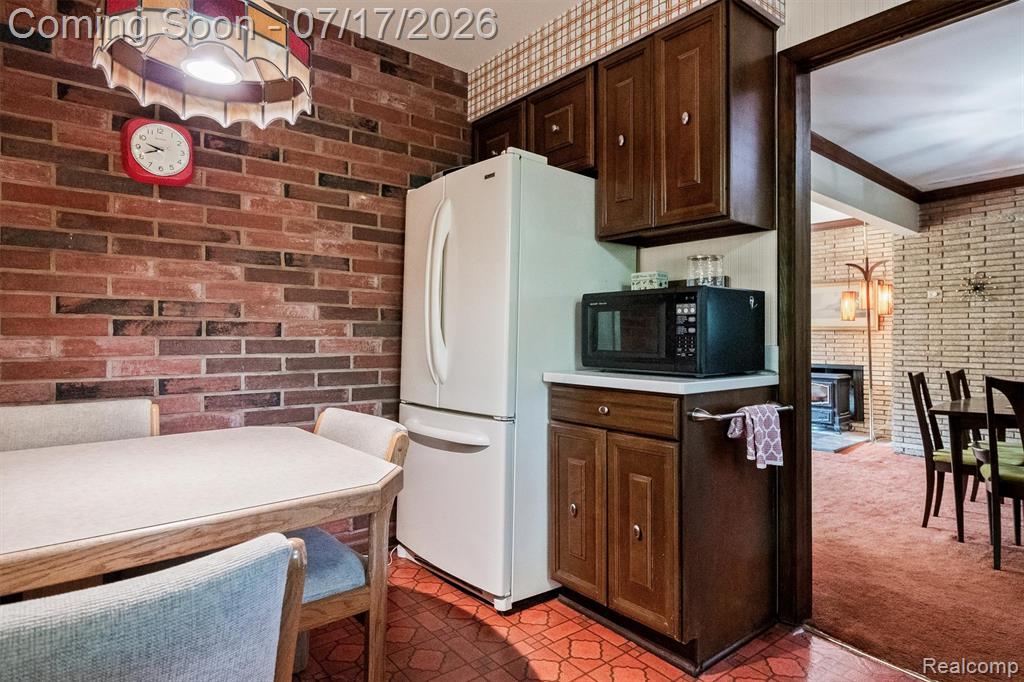 23251 Cass Avenue, Farmington, MI 48335 — Photo 6