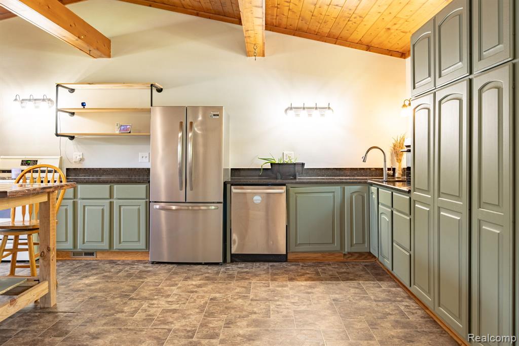 4069 Loch Drive, Highland, MI — Photo 5