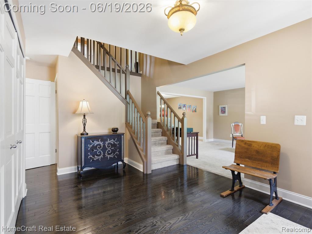 8829 WOODBERRY Road, Plymouth, MI 48170 — Photo 4