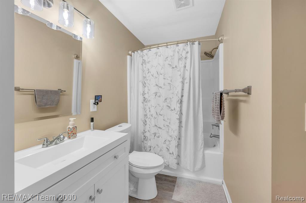 2756 TIM Avenue, Brighton, MI 48114 — Photo 19