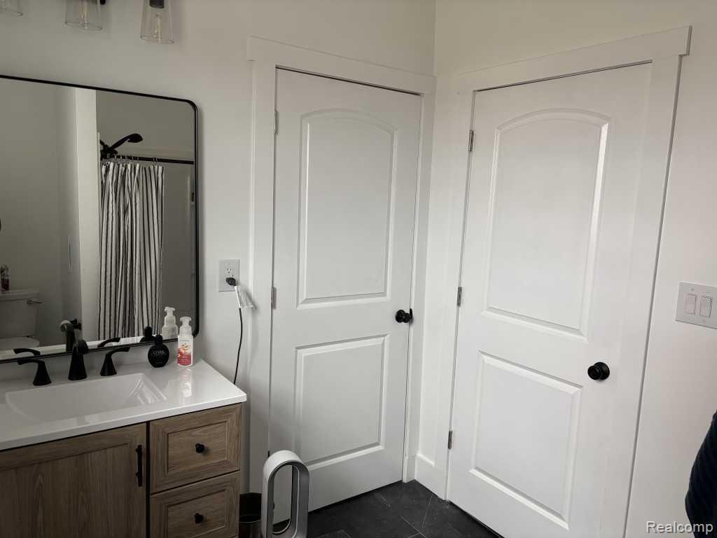 20 S Grove Street, Ypsilanti, MI 48198 — Photo 5