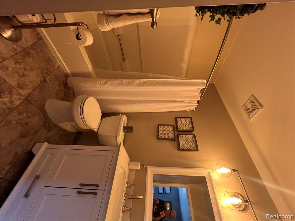9065 Newport Way, 19, Livonia, MI 48150 — Photo 25