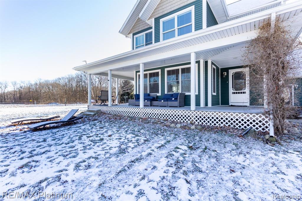 536 N CEDAR Road, Fowlerville, MI 48836 — Photo 51