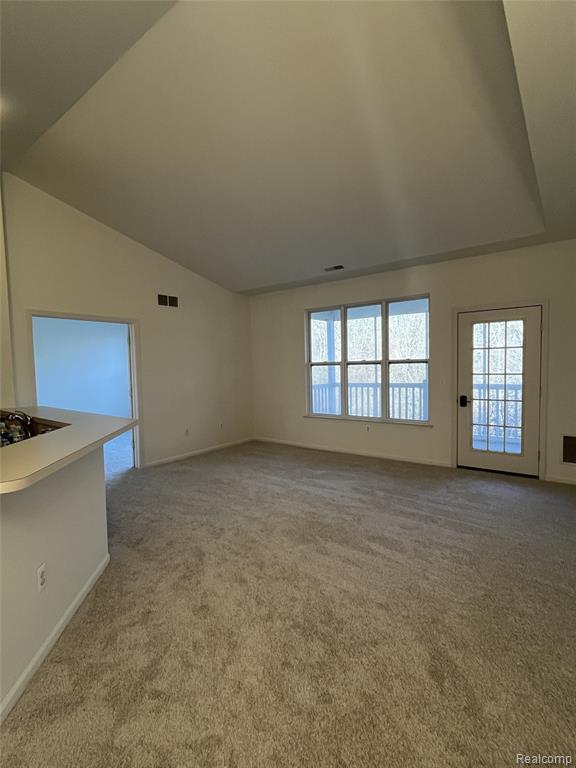 8133 Autumn Woods Trail, Ypsilanti, MI 48198 — Photo 12