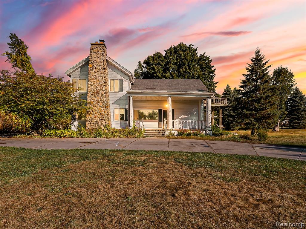 8470 Wise Road, Commerce Twp, MI 48382 — front exterior