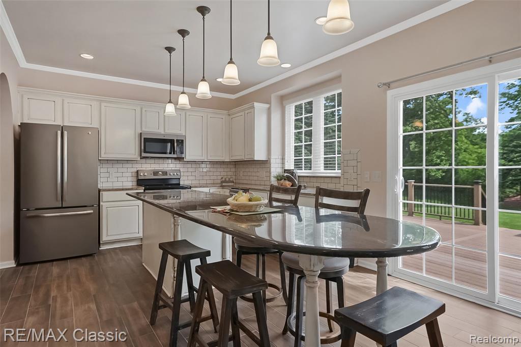 6323 Moonstone Dr, Grand Blanc, MI 48439 — Photo 16