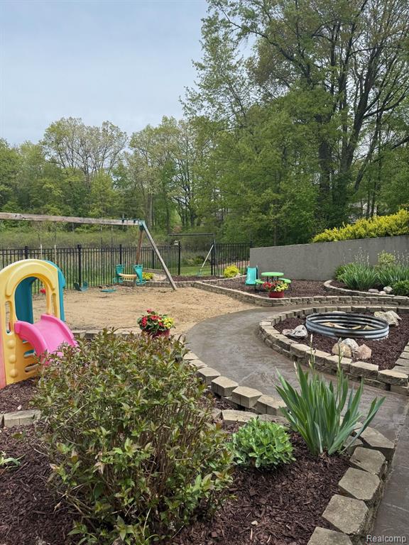6523 JONES Road, North Branch, MI 48461 — Photo 39