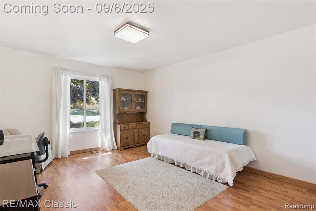 806 Abbey Lane, Milford, MI 48381 — Photo 25