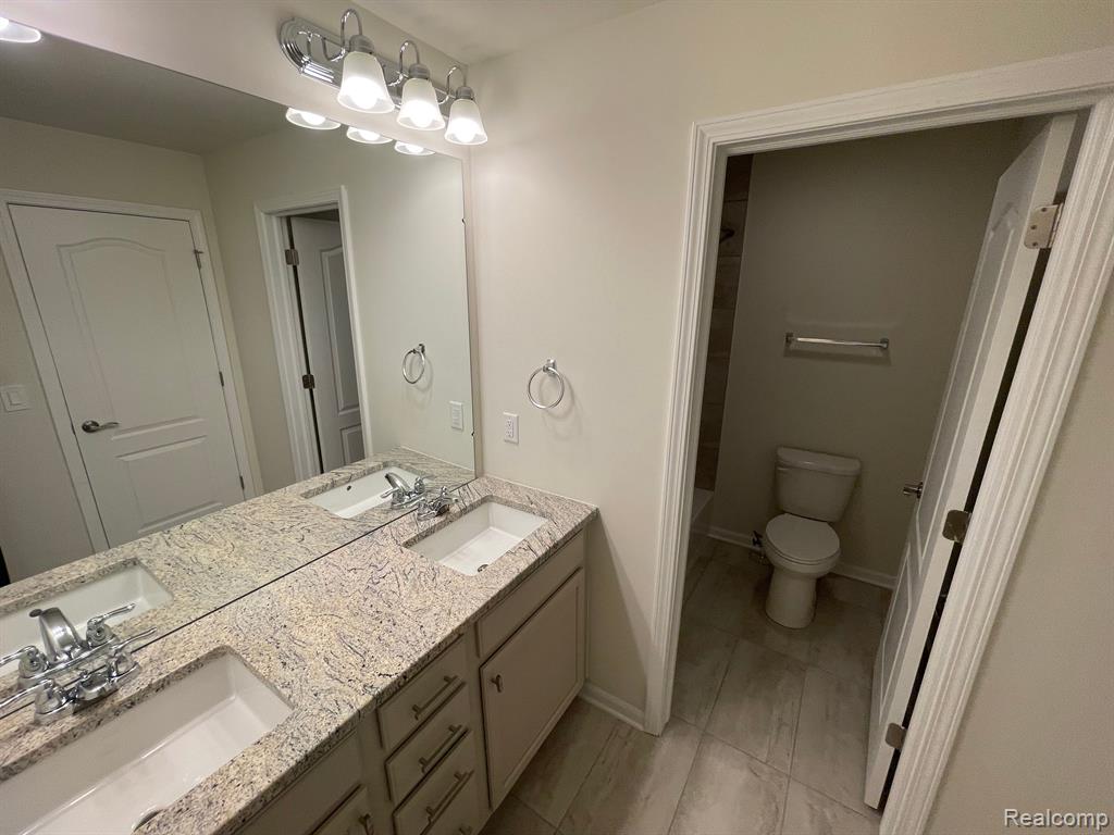 43545 PROSPECT, Novi, MI — Photo 24