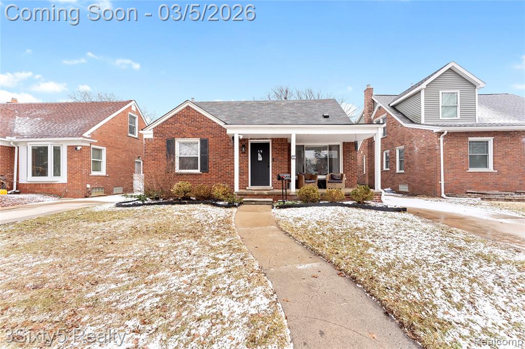 9007 Quandt Avenue, Allen Park, MI 48101 — front exterior