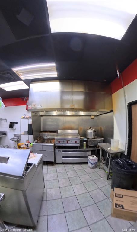 8009 E Jefferson Avenue, Detroit, MI 48214 — Photo 10