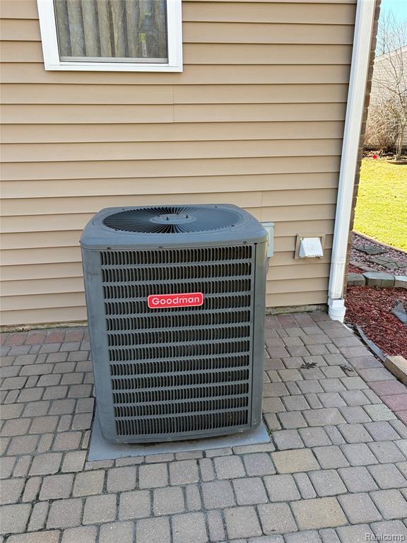 44265 Timberview Court, Belleville, MI 48111 — Photo 5