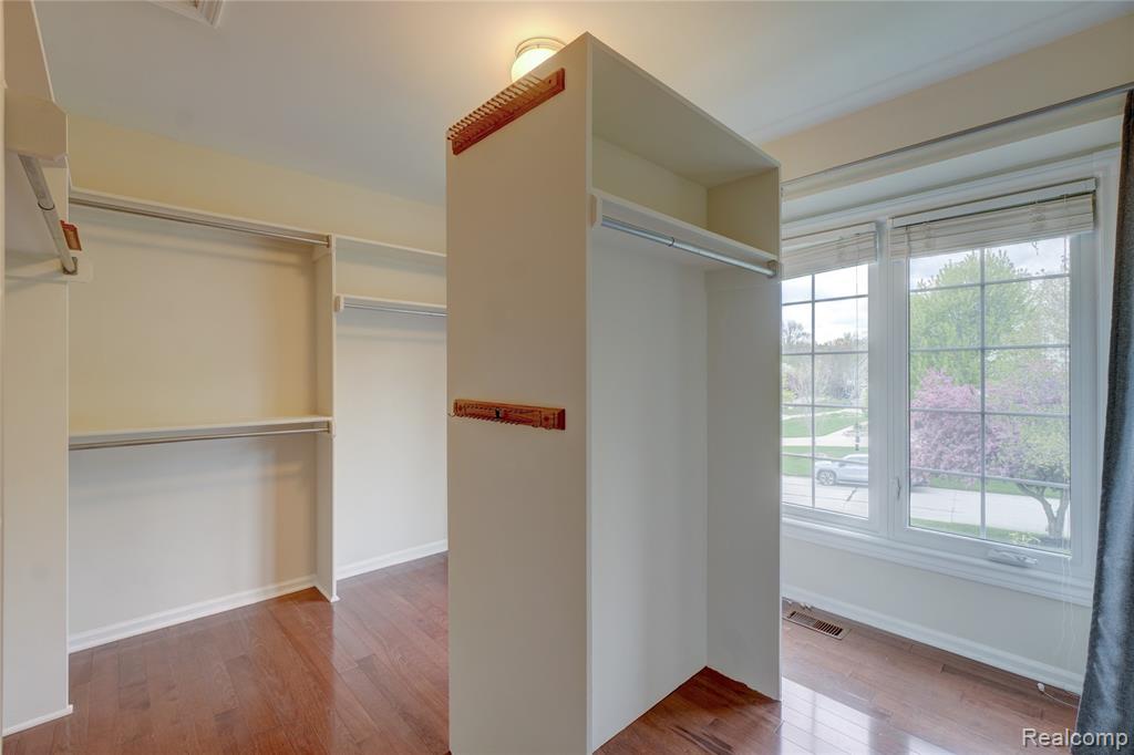 3066 Woodcreek Way, Bloomfield Hills, MI 48304 — Photo 32