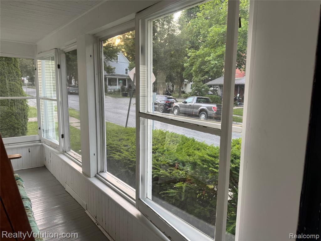 727 W Park Street, Lapeer, MI 48446 — Photo 20