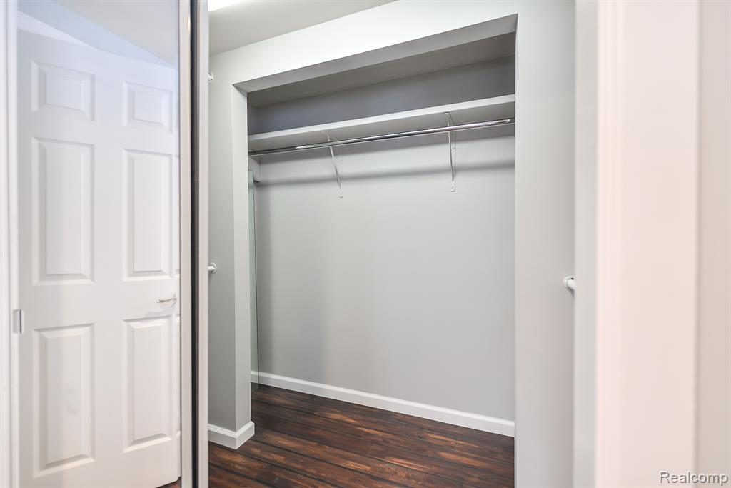 336 BEACHWAY Street, Whitmore Lake, MI 48189 — Photo 17