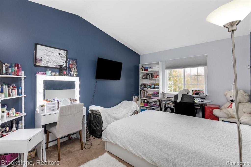 992 WILDWOOD LANE, Canton, MI 48188 — Photo 17