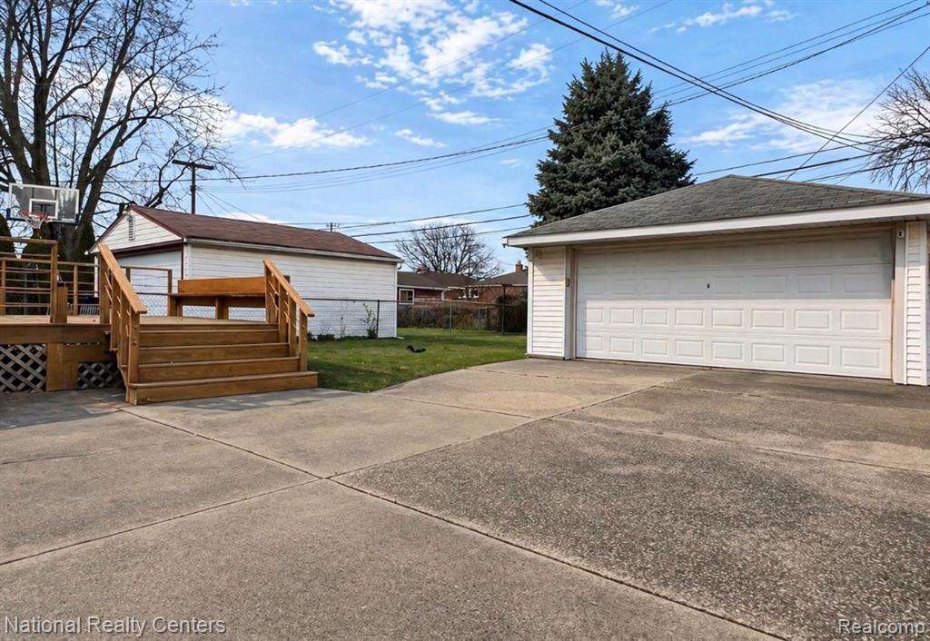 7159 Luana Avenue, Allen Park, MI 48101 — Photo 19