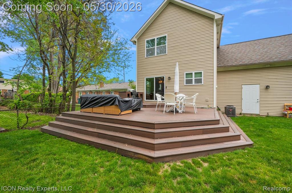 487 N Washington Avenue, Clawson, MI — Photo 36