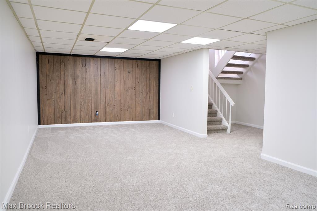 5238 BRETT, West Bloomfield, MI — Photo 23