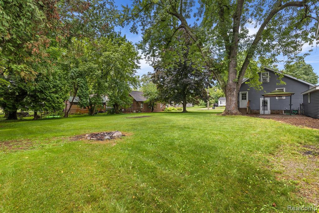 536 ATWATER Street, Lake Orion, MI 48362 — Photo 39