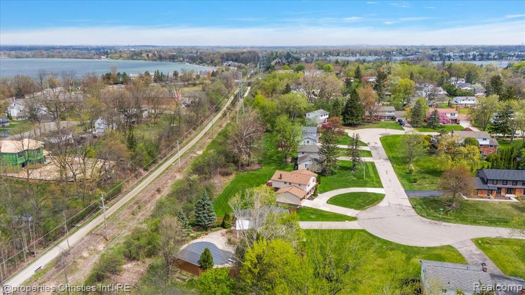 4160 Dawn Lane, West Bloomfield, MI 48323 — Photo 5